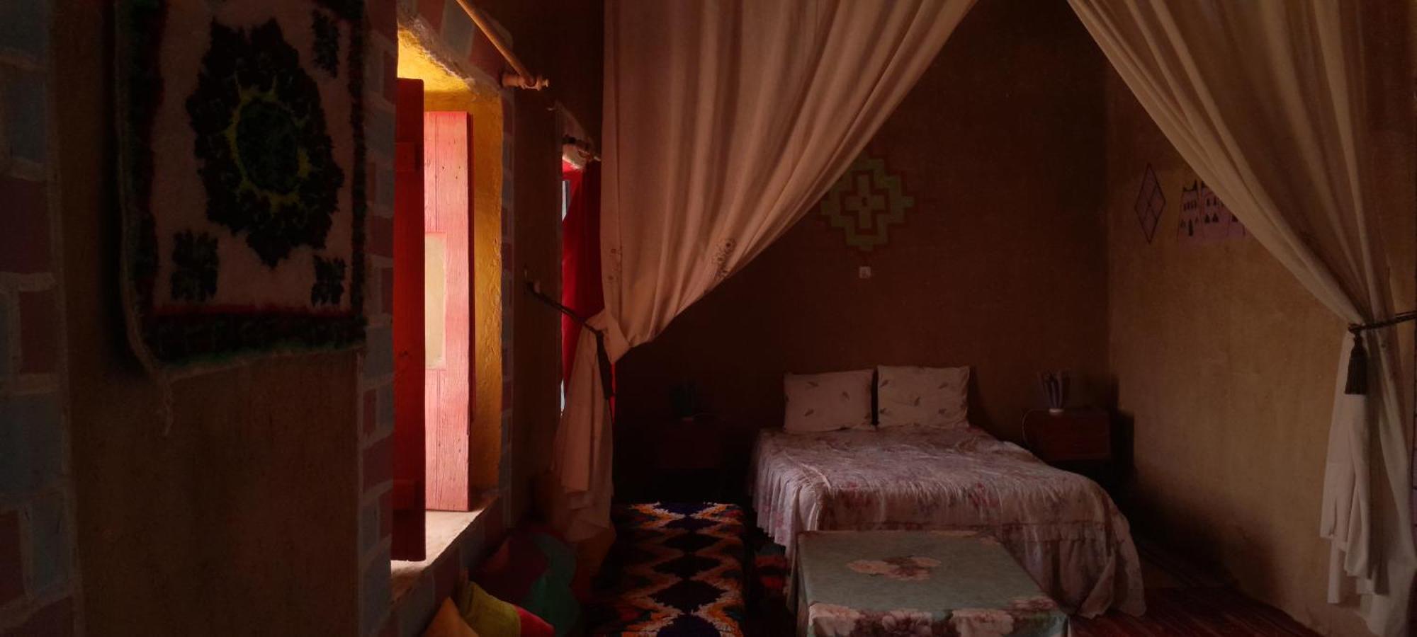 Oasis Travel Bed & Breakfast Tazouka Bilik gambar